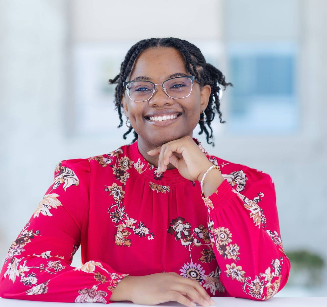 Alyssa Davis - Program Assistant @ Smile-A-Mile